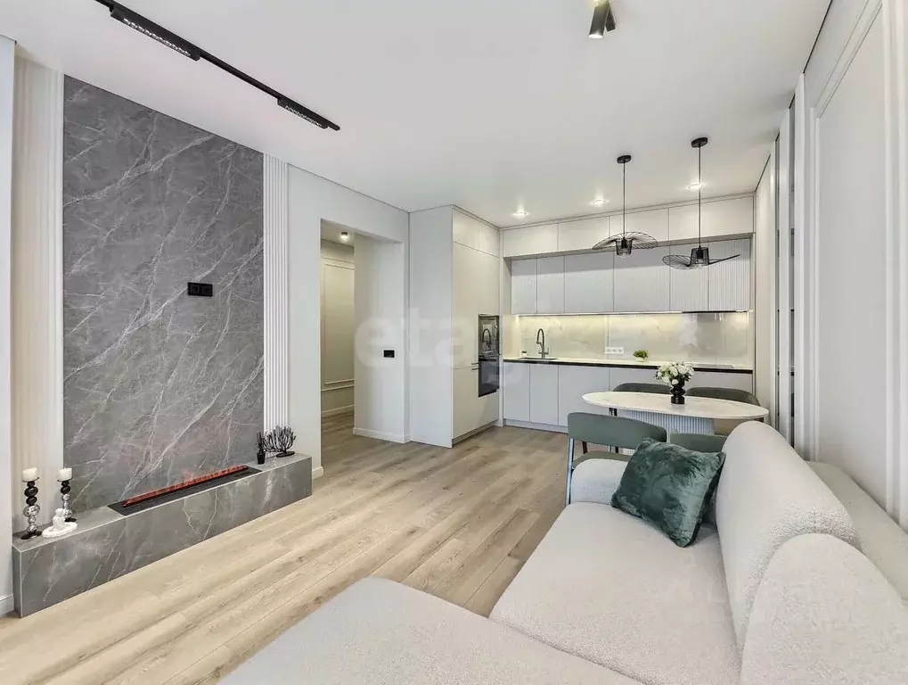 2-к кв. Тюменская область, Тюмень ул. Газовиков, 38к2 (59.0 м) - Фото 1