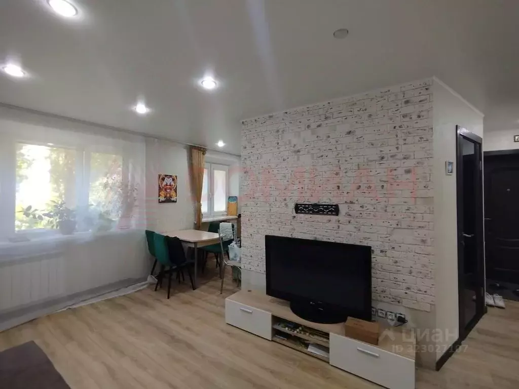 3-к кв. Ростовская область, Волгодонск ул. Максима Горького, 91 (61.0 ... - Фото 1