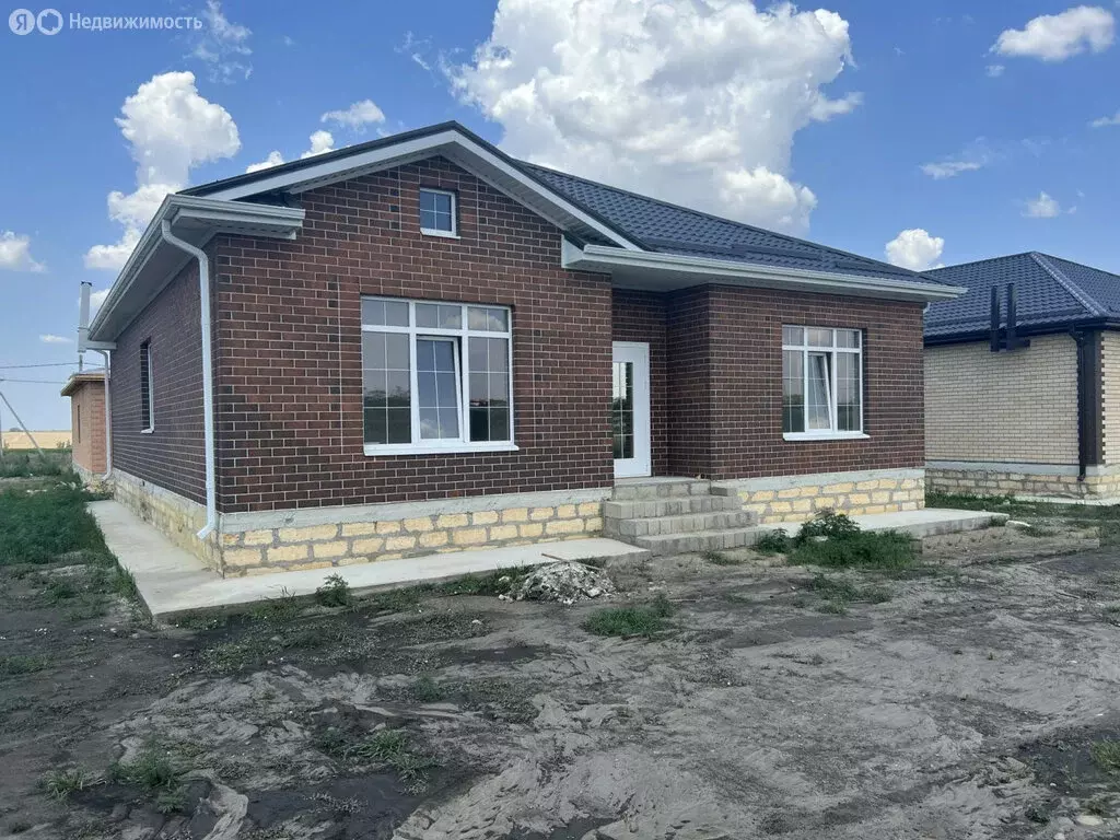 Дом в Михайловск, улица Владимира Селёдкина (150 м) - Фото 0