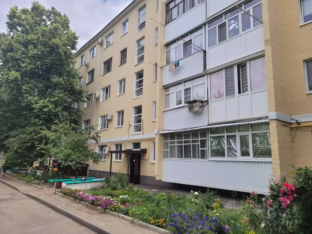 2-к кв. Ростовская область, Красный Сулин имени 50 лет Октября мкр, ... - Фото 0
