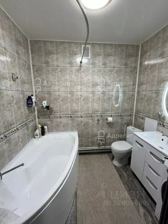 2-к кв. Волгоградская область, Волгоград Новоремесленная ул., 7 (60.5 ... - Фото 1