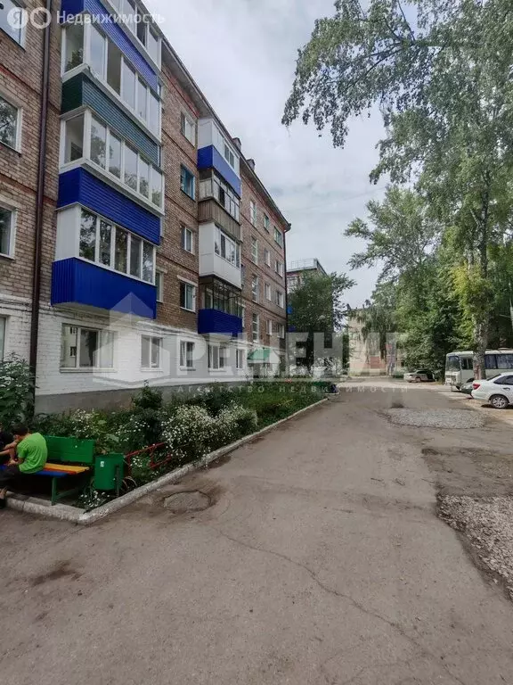 3-комнатная квартира: Стерлитамак, улица Голикова, 24 (55 м) - Фото 1