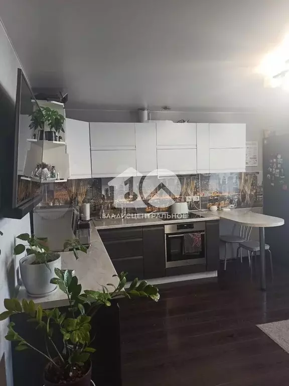 2-к. квартира, 56 м, 4/5 эт. - Фото 0