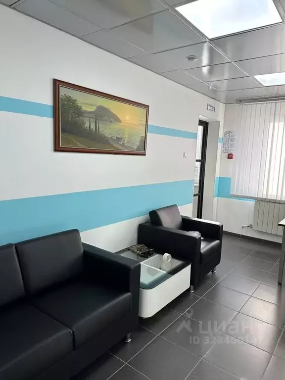 Помещение свободного назначения в Москва Абрамцевская ул., 30С1 (240 ... - Фото 1