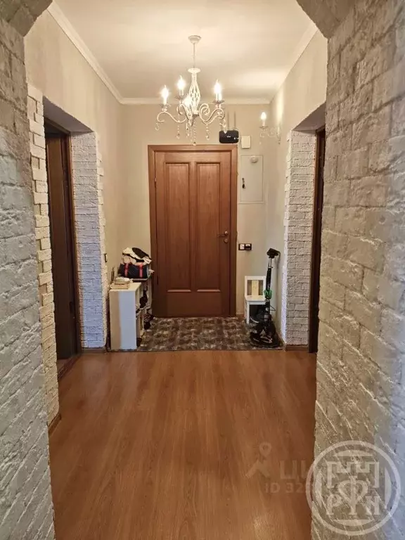 3-к кв. Ленинградская область, Ломоносовский район, Большая Ижора пгт ... - Фото 2