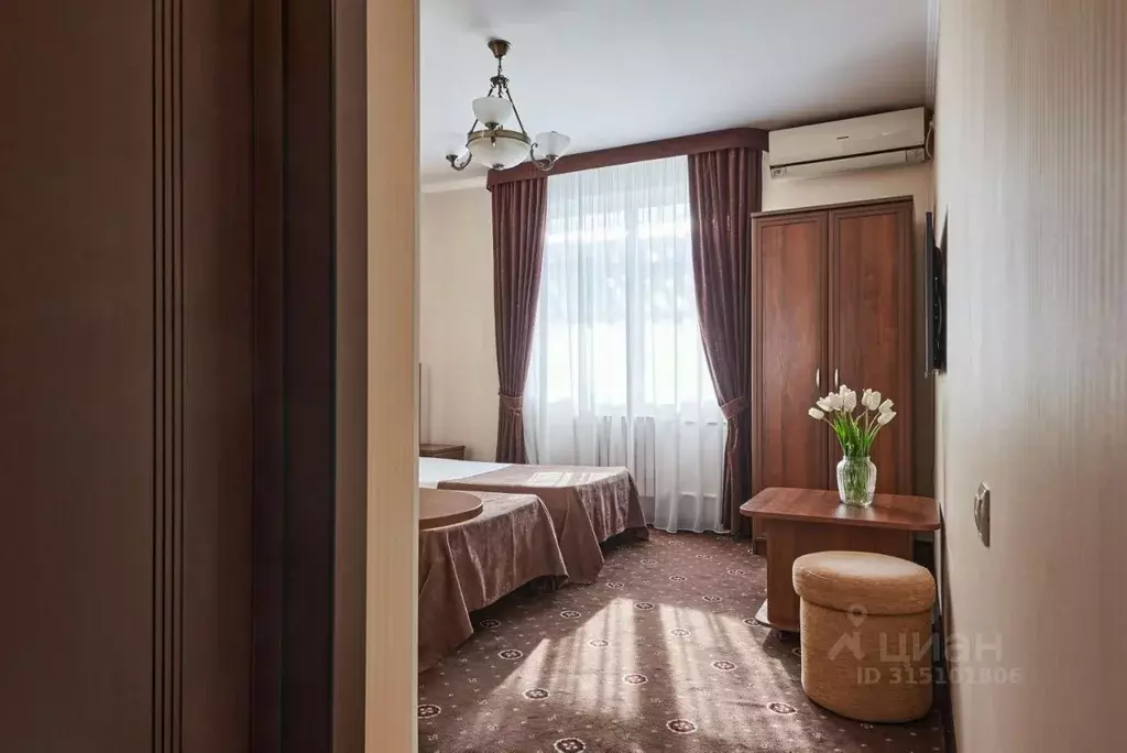 Комната Краснодарский край, Сочи ул. Калинина, 6 (18.0 м) - Фото 1