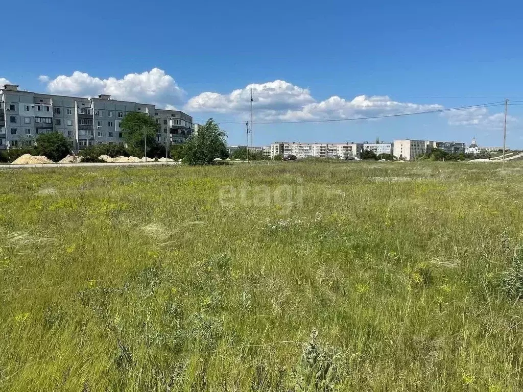 Участок в Крым, Евпатория городской округ, Новоозерное пгт ул. ... - Фото 0