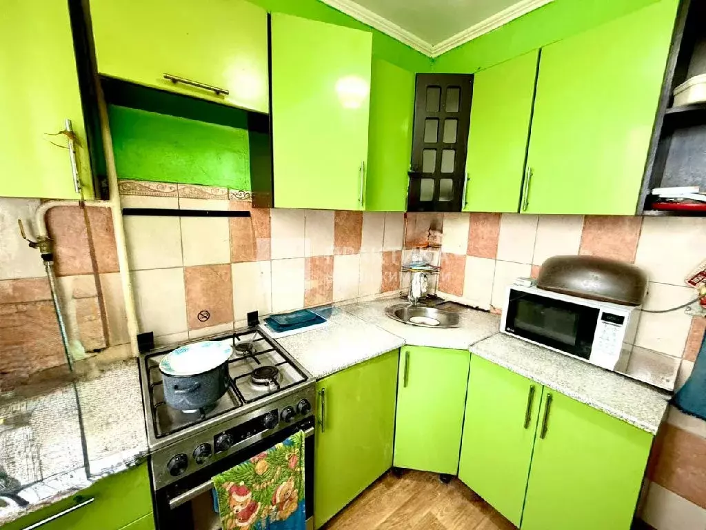 Продается 3-комнатная квартира - Фото 1