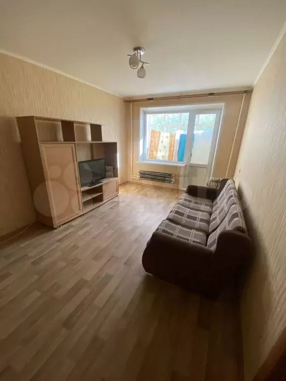 1-к. квартира, 30 м, 1/9 эт. - Фото 0