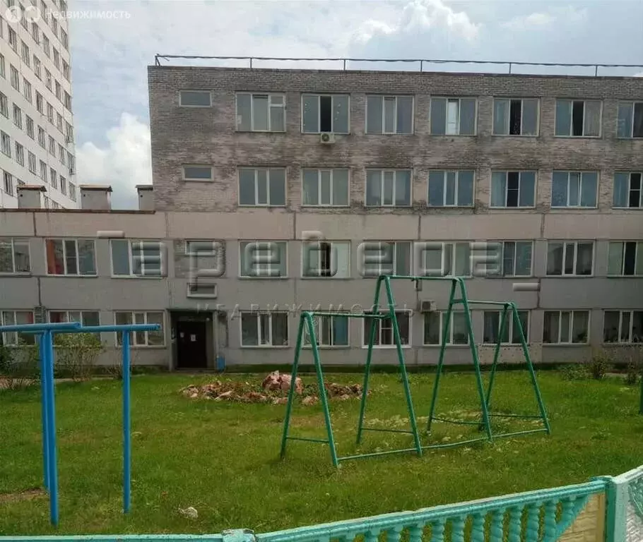 Квартира-студия: Красноярск, улица 40 лет Победы, 2 (18 м) - Фото 0