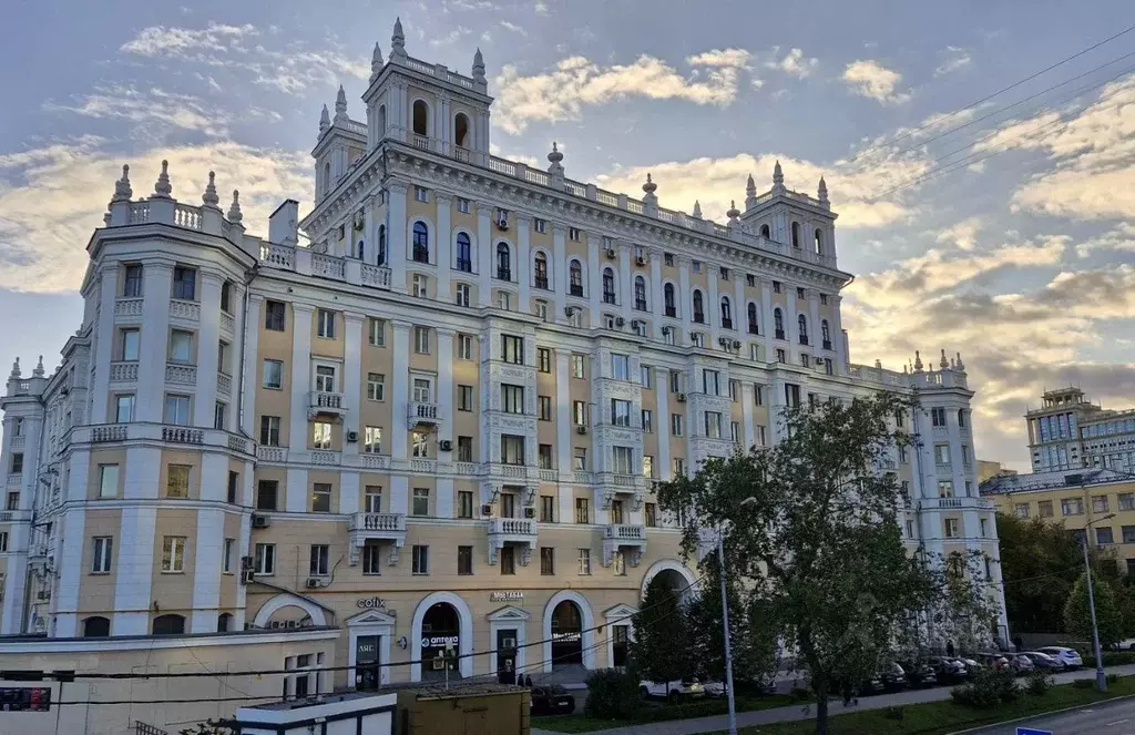 2-к кв. Москва Ленинградский просп., 1 (56.1 м) - Фото 1