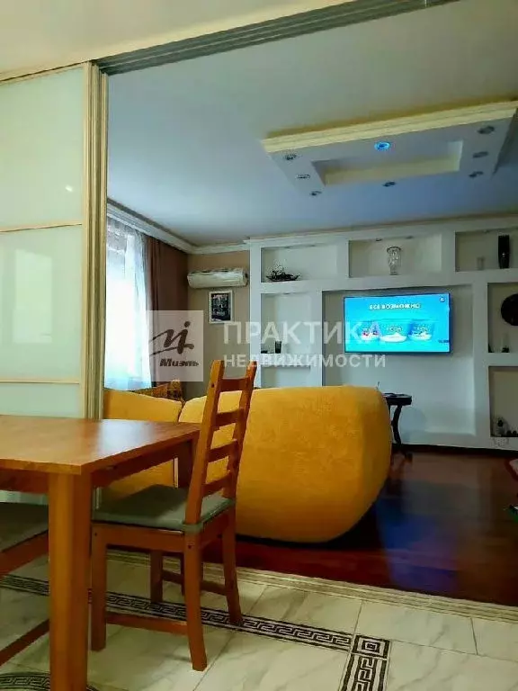 Продается 2-комнатная квартира - Фото 2