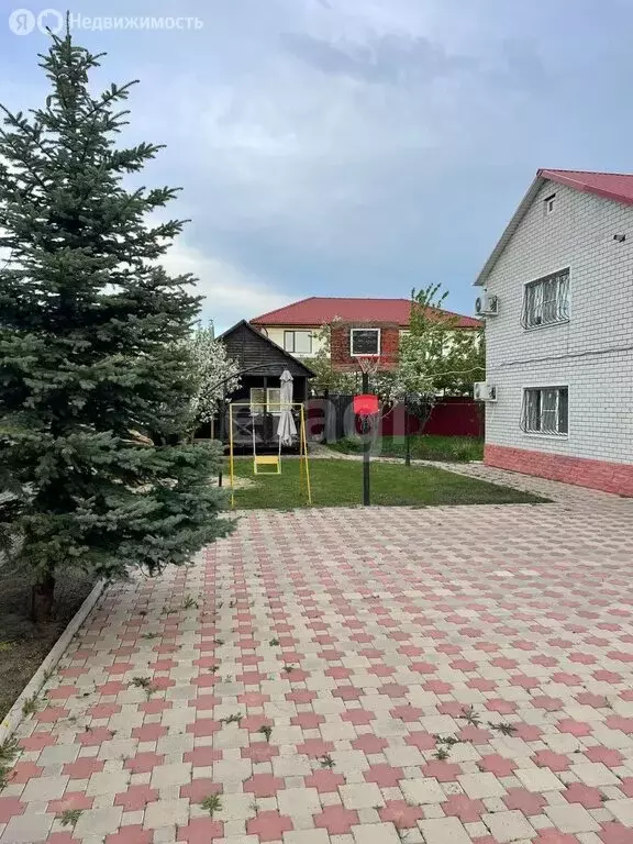 Дом в посёлок Шаумянский, Солнечная улица (131.5 м) - Фото 0