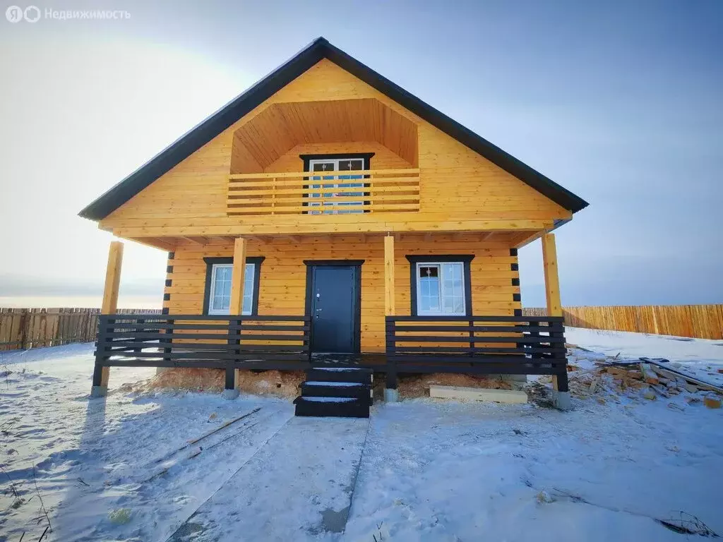 Дом в Урик, Снежная улица (120 м) - Фото 1