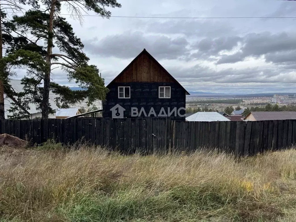 Дом в Бурятия, Улан-Удэ ул. Жигжита Батуева, 5А (140 м) - Фото 1