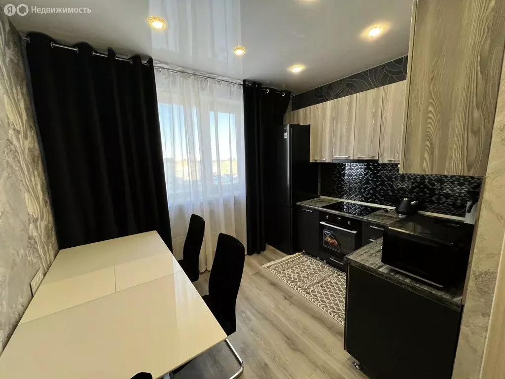 3-комнатная квартира: Норильск, Талнахская улица, 8 (68.9 м) - Фото 2