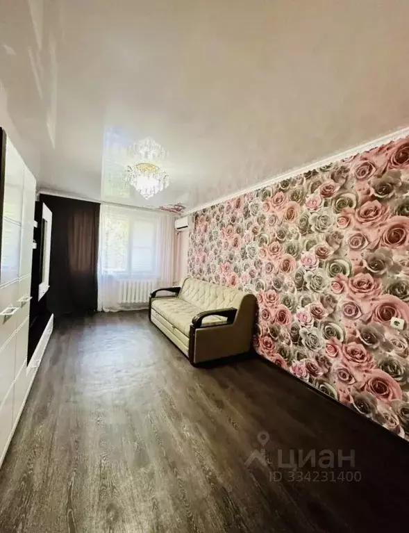 2-к кв. Астраханская область, Нариманов Астраханская ул., 7 (47.1 м) - Фото 1