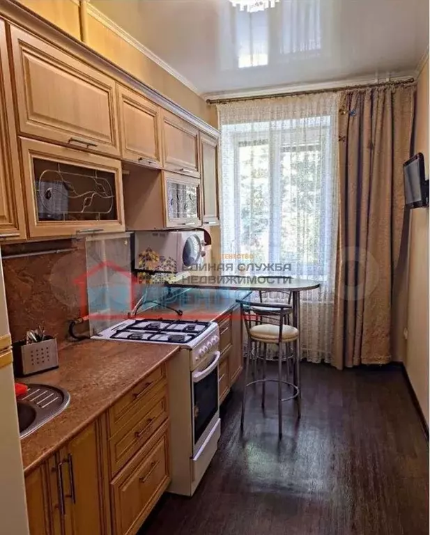 2-к. квартира, 54 м, 2/5 эт. - Фото 0