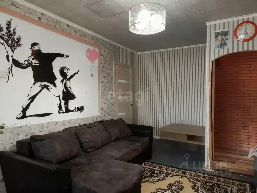 3-к кв. Ленинградская область, Кириши просп. Ленина, 36 (46.9 м) - Фото 1