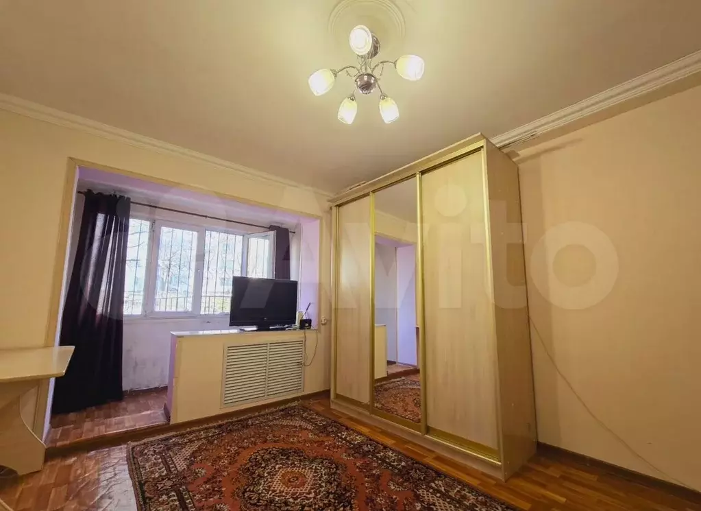 1-к. квартира, 40 м, 2/7 эт. - Фото 1