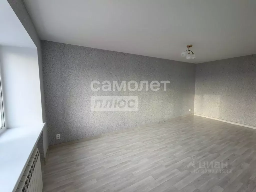 Студия Омская область, Омск ул. Красный Путь, 127 (30.2 м) - Фото 2