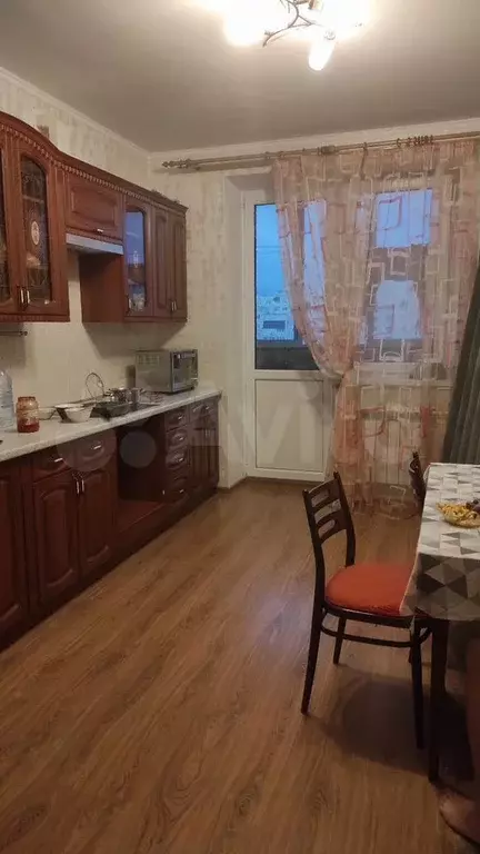 1-к. квартира, 45 м, 10/14 эт. - Фото 0