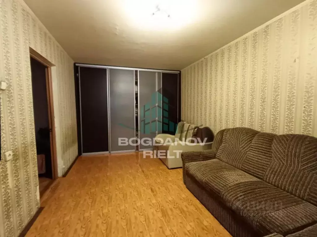 2-к кв. Омская область, Омск Заозерный мкр, ул. Лаптева, 3 (43.4 м) - Фото 2