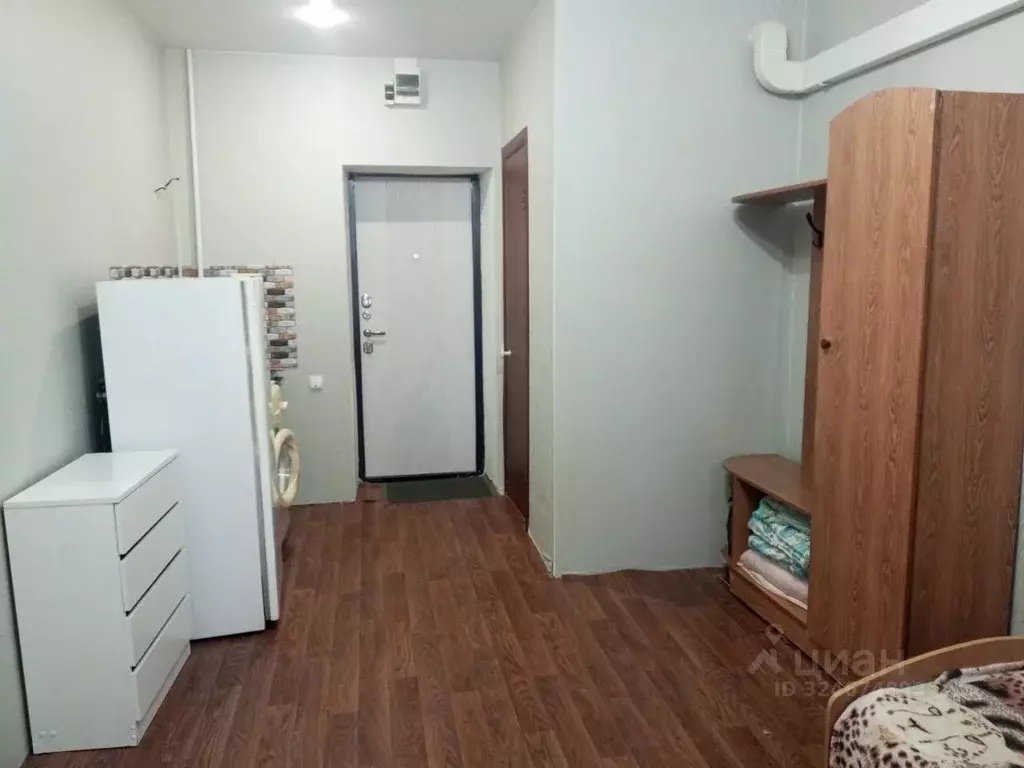 Студия Алтайский край, Барнаул ул. 40 лет Октября, 32 (17.0 м) - Фото 1