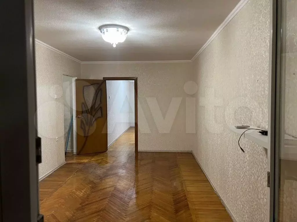 2-к. квартира, 42 м, 1/5 эт. - Фото 1
