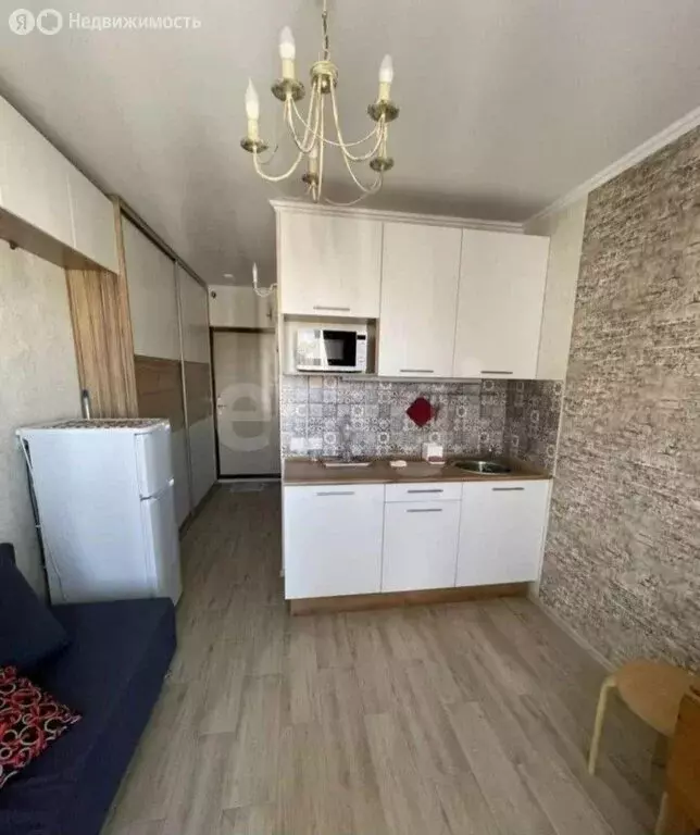 Квартира-студия: Тюмень, улица Новосёлов, 115 (15.7 м) - Фото 2