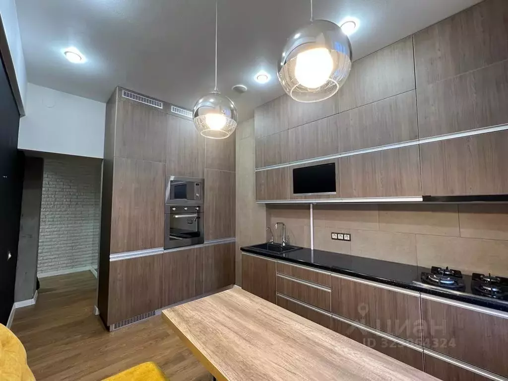 2-к кв. Омская область, Омск просп. Карла Маркса, 17 (57.0 м) - Фото 1