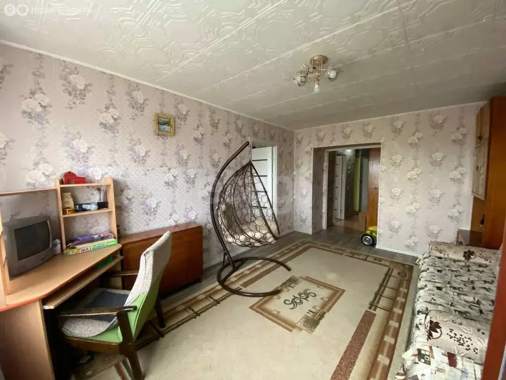 3-комнатная квартира: Сарапул, улица Азина, 144 (59.4 м) - Фото 1