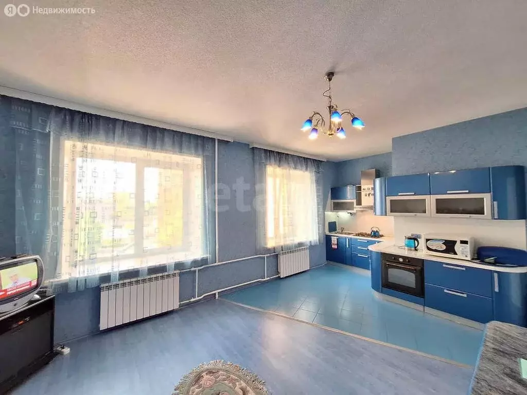 2-комнатная квартира: Тверь, улица Коробкова, 2 (97.9 м) - Фото 2