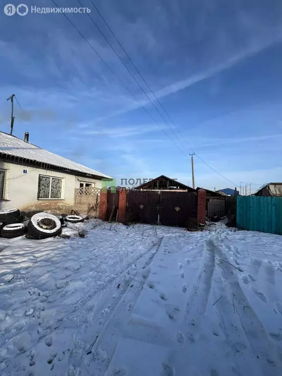 Дом в посёлок городского типа Берёзовка, улица Александра Матросова, 1 ... - Фото 0