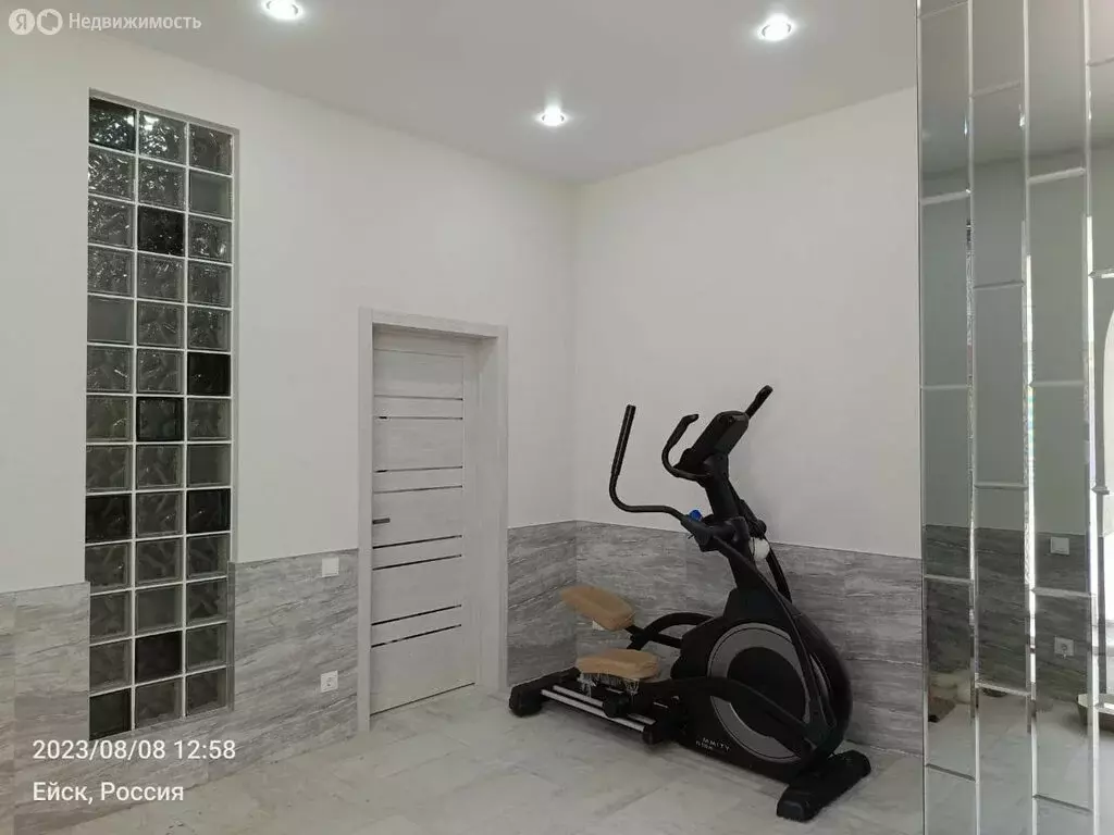 2-комнатная квартира: Ейск, Красная улица, 43/6 (85.7 м) - Фото 0