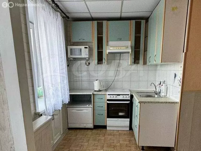 2-комнатная квартира: Тюмень, улица Мельникайте, 66 (58.3 м) - Фото 0