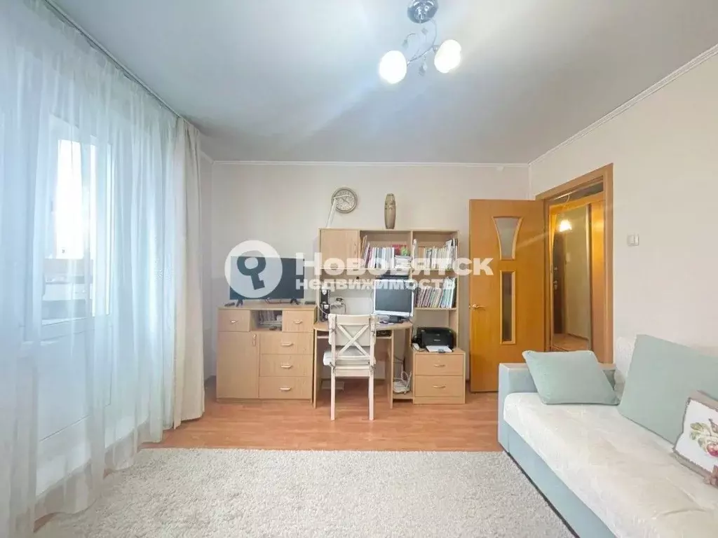 1-к кв. Кировская область, Киров Радужный мкр, ул. Мира, 4 (32.0 м) - Фото 1