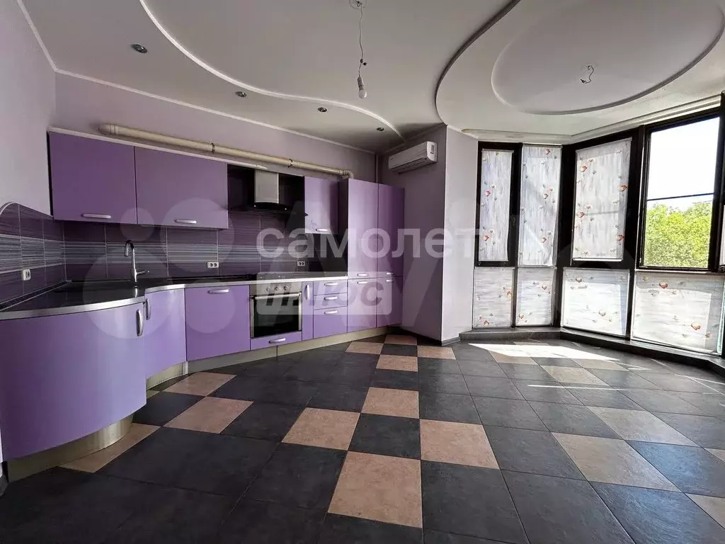 3-к. квартира, 127,1 м, 3/8 эт. - Фото 0