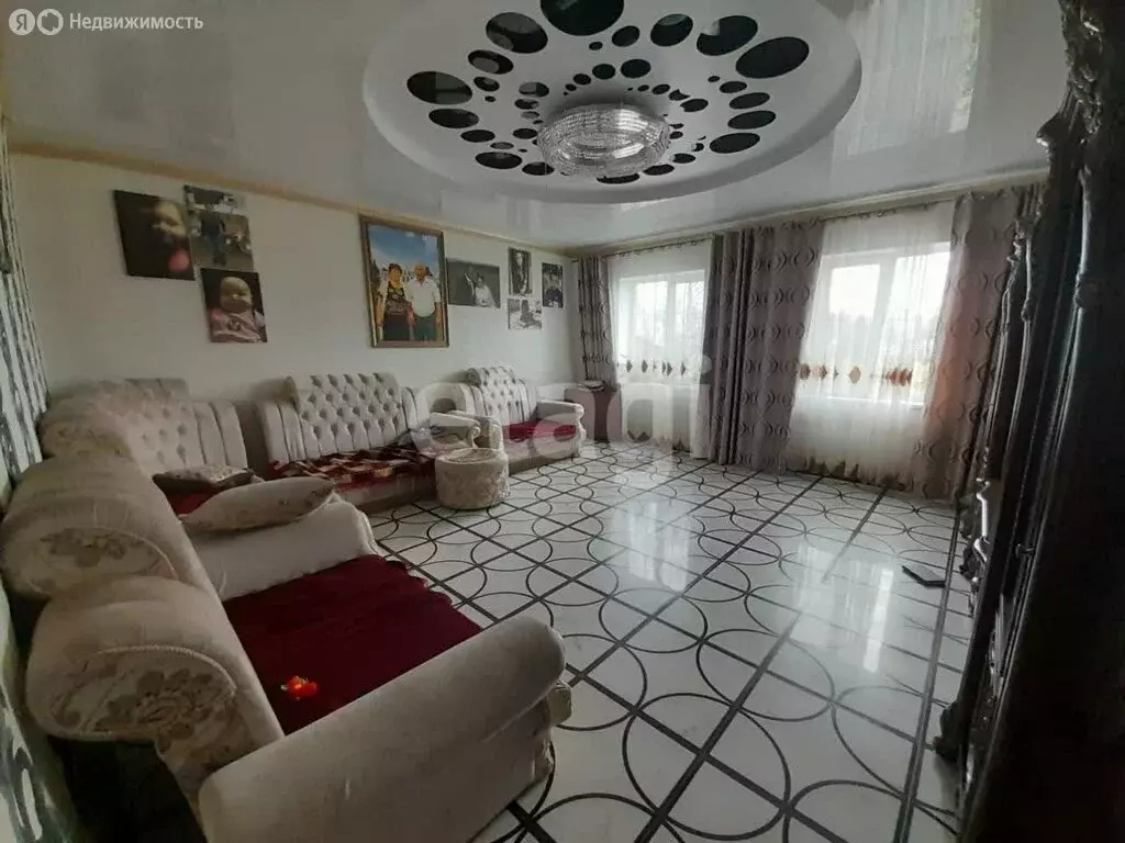 Дом в Одоев, улица 50 лет Октября (206 м) - Фото 1