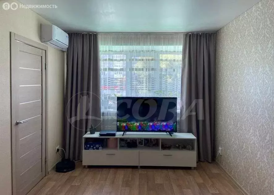 2-комнатная квартира: Тюмень, улица Республики, 175 (42.8 м) - Фото 1