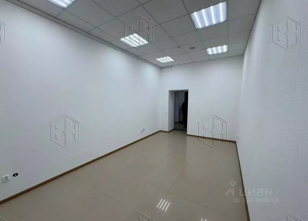 Офис в Свердловская область, Екатеринбург ул. Генеральская, 3 (18 м) - Фото 2