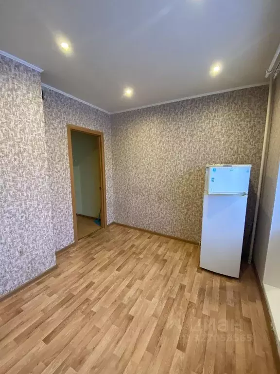 1-к кв. Брянская область, Брянск ул. Братьев Ткачевых, 5 (37.0 м) - Фото 2