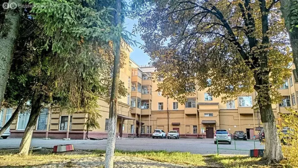 2-комнатная квартира: Курск, Вокзальная улица, 1 (55 м) - Фото 1