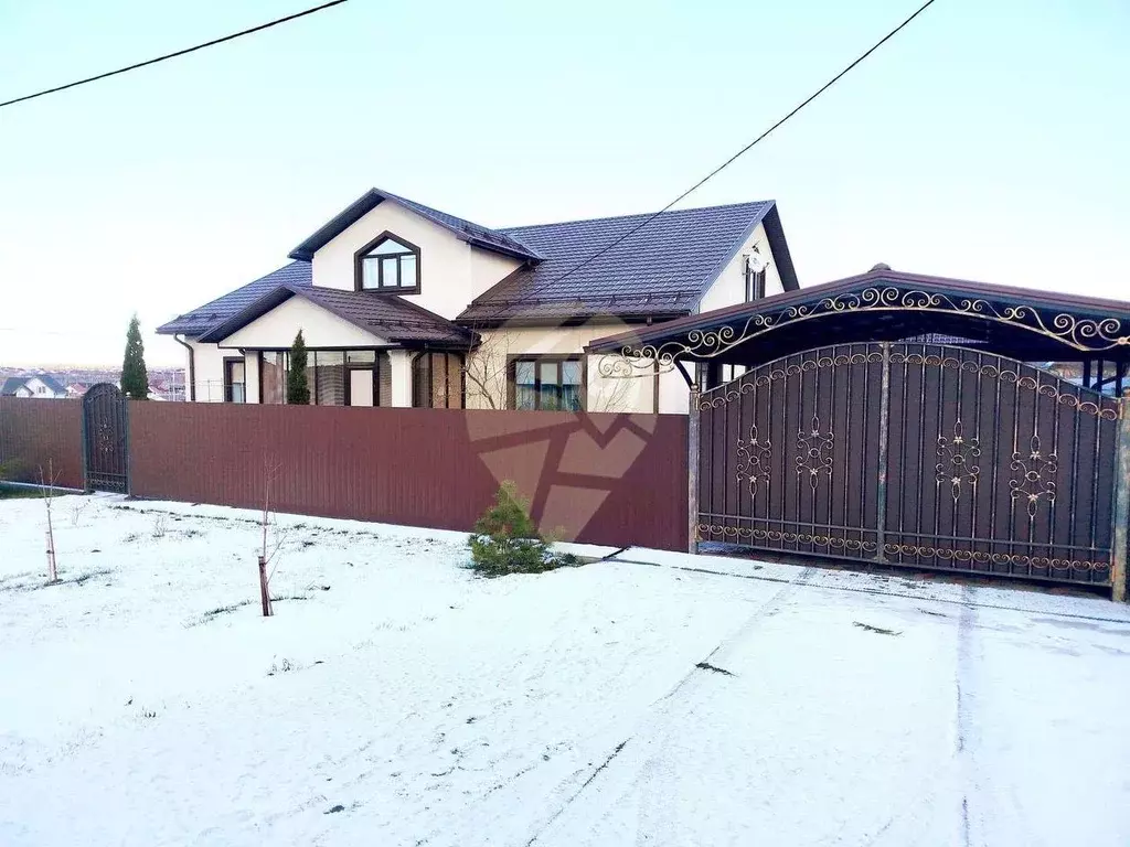 Коттедж в Белгородская область, Старый Оскол ул. Вешняя (246 м) - Фото 1