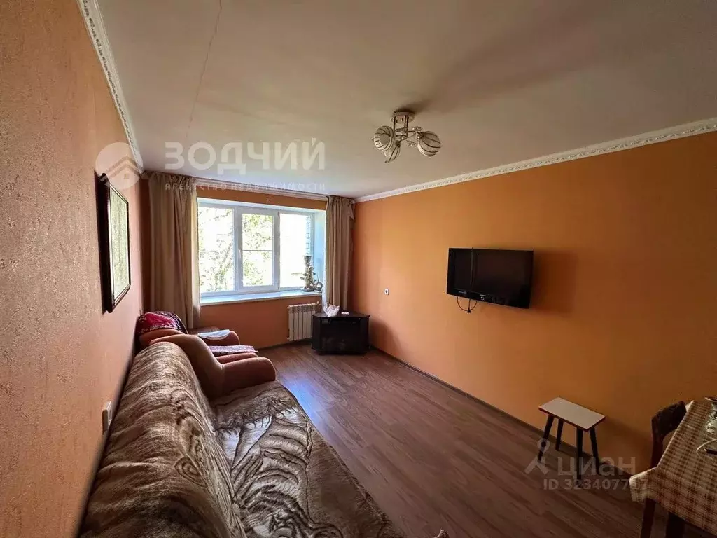 2-к кв. Чувашия, Канаш ул. Ильича, 3А (46.7 м) - Фото 1