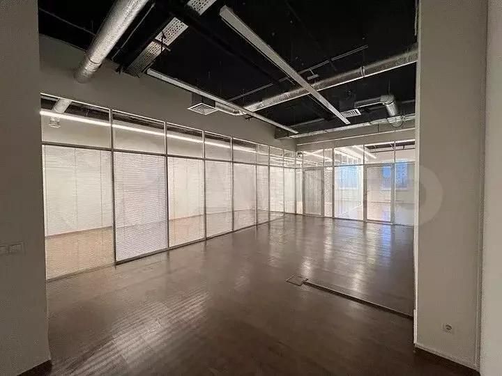 Аренда Офиса, 310 м - Фото 1