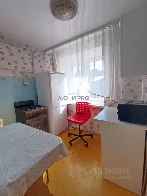 2-к кв. Башкортостан, Уфа ул. Кирова, 8 (39.4 м) - Фото 2