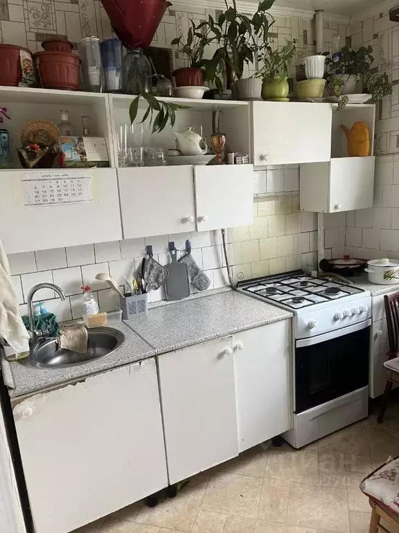 Комната Москва ул. Комдива Орлова, 4 (16.0 м) - Фото 1