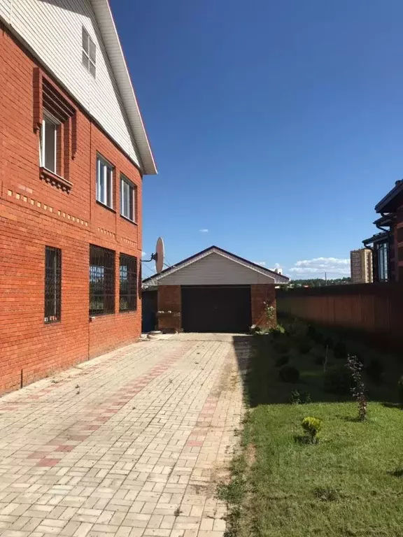 Дом в Марий Эл, Йошкар-Ола ул. Мышино, 38 (500 м) - Фото 1