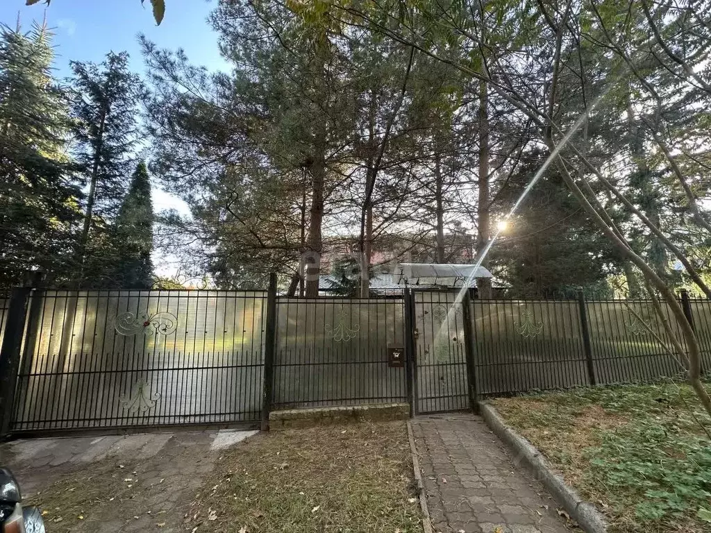 Дом в Калининградская область, Ладушкин ул. Лейтенанта Емельянова, 1 ... - Фото 1